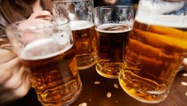 Чем может угрожать здоровью ежедневный бокал пива